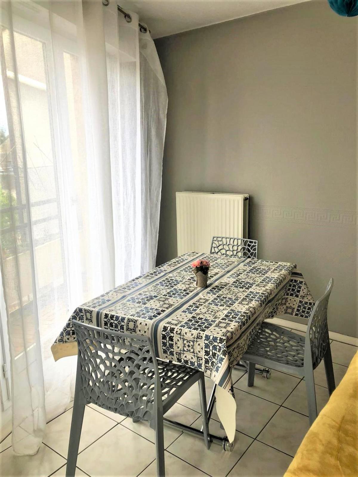 Le Petit Loup Palois - Terrasse & Wifi Fibre Lägenhet Pau Exteriör bild